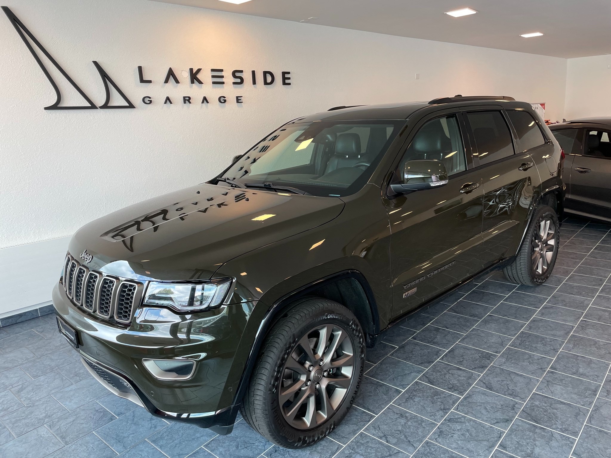 JEEP Grand Cherokee 3.0 CRD 75th Anniversary Automatic (SUV / Geländewagen)